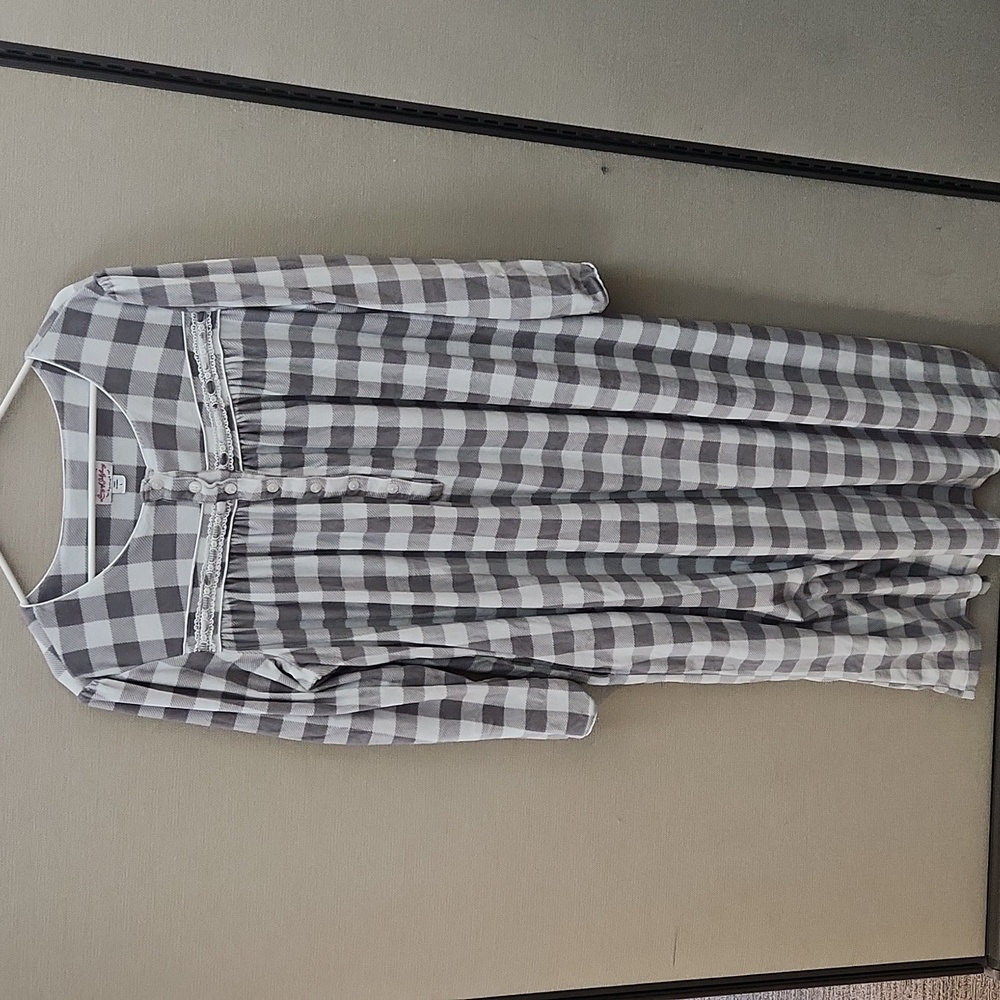 Lanz Of Salzburg Gray And White Nightgown Size Large - Picture 2 of 14